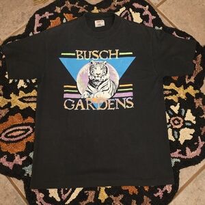 🔥🔥Vintage Single Stitch Made In USA Busch Gardens Black Graphic T-Shirt🔥🔥